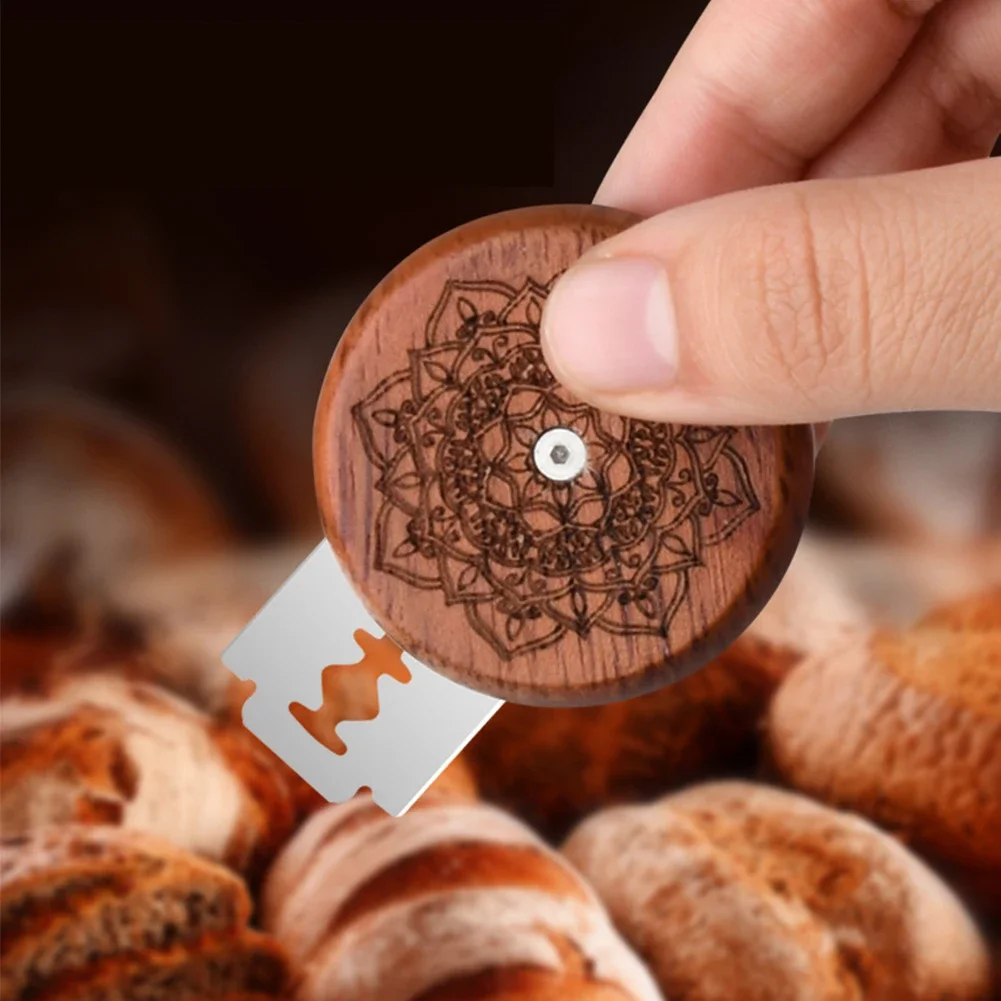 Utensilios de panadería: Cuchi - Dough Scraper Curved reseña y precio